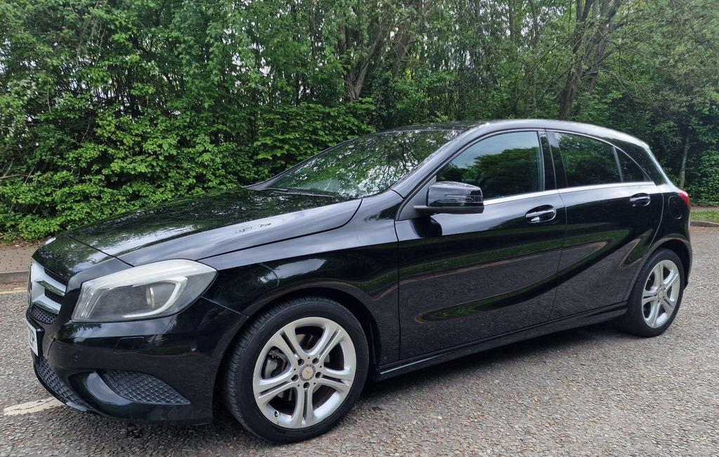 Mercedes-Benz A180 2014
